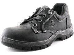 Polobotka s ocelovou �pic� BA�A NORFOLK S2, vel. 39